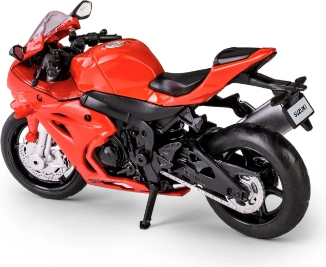 Realistyczne wykonanie w skali 1:18