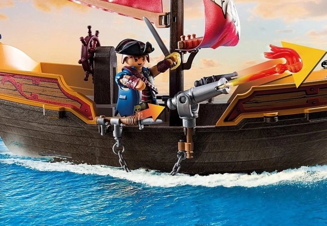 Pirates PLAYMOBIL piracki statek z figurkami