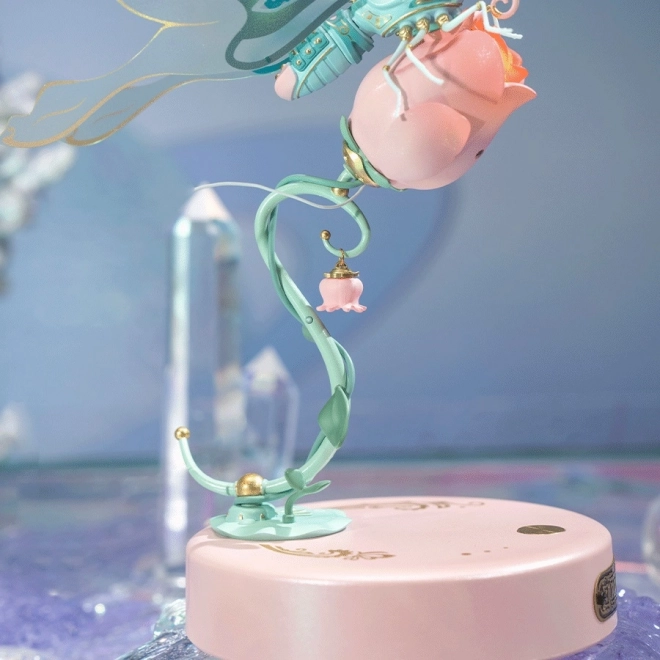 Mechaniczna 3D dekoracja motyla