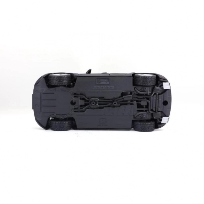 Bburago 1:24 Porsche Macan czarny 18-21077