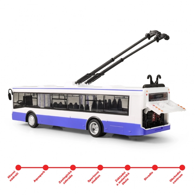 Trolejbus, który ogłasza przystanki po czesku 28 cm niebieski