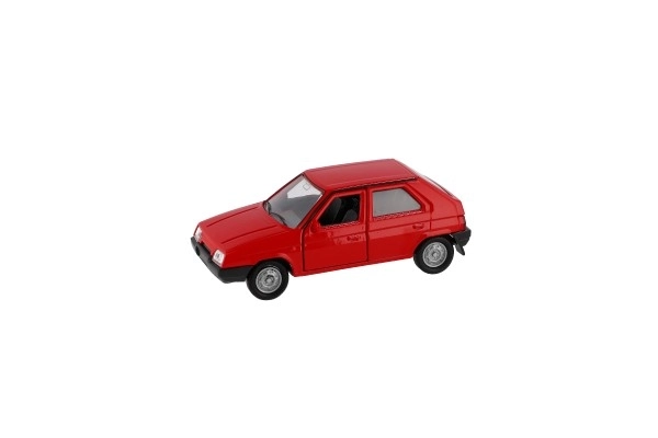 Auto Welly Škoda Favorit metal/plastik 11cm 1:34 na wolny bieg możliwość 4 kolorów pudełko 15x7x7cm