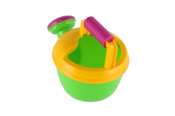 Konewka plastikowa 18x15cm 24m+