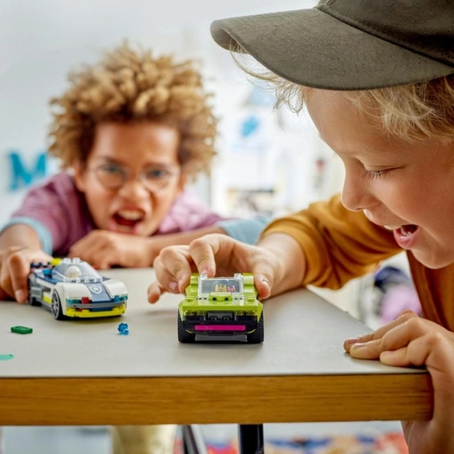 LEGO® City 60415 Pościg policyjnego samochodu i auta sportowego