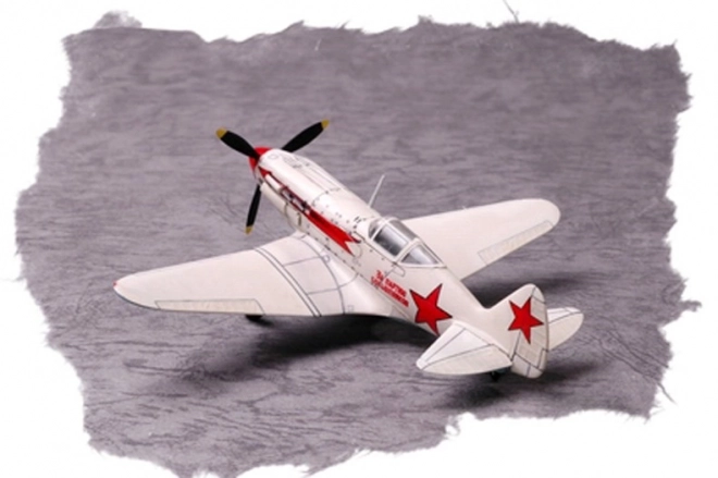 Plastikowy model MiG-3