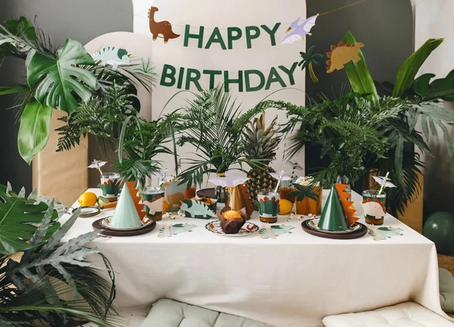 Transparentny Happy Birthday Dino 3m