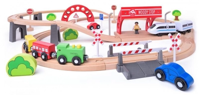 Woody kolejka z podgiem elektrycznym
