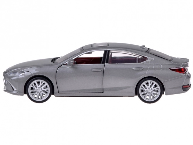 Model samochodu Lexus ES300h 1:35 z oświetleniem i dźwiękiem