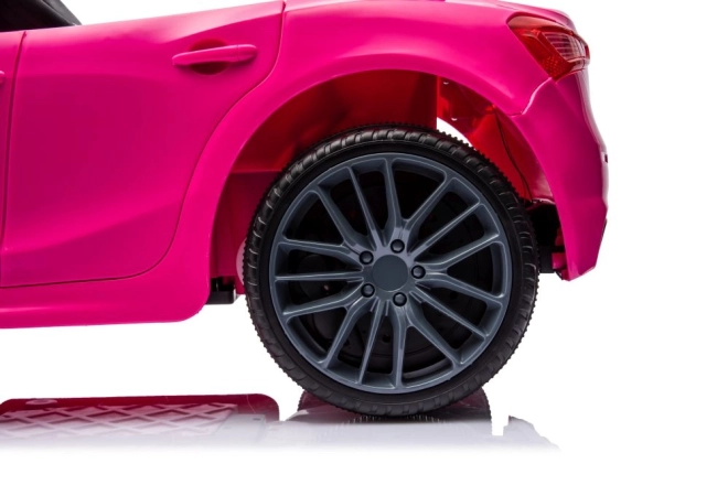 Auto elektryczne Maserati Ghibli różowe