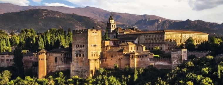 Panoramiczne puzzle Alhambra 1000 elementów