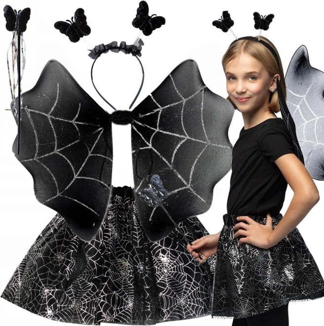 Dziecięcy kostium halloweenowy ze skrzydłami, spódniczką i opaską z motylami oraz nadrukiem pajęczyny