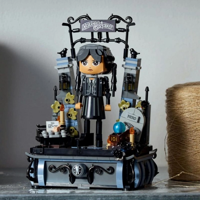 LEGO Figurki Wednesday Addams