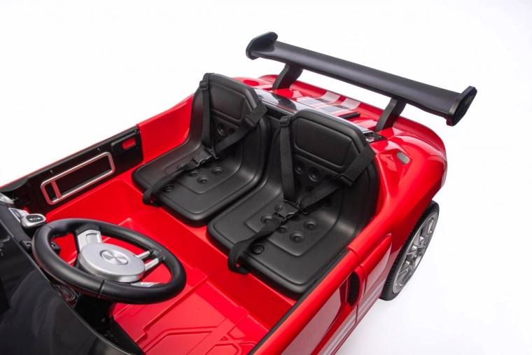 Dwuosobowe siedzisko z ekoskóry z pasami