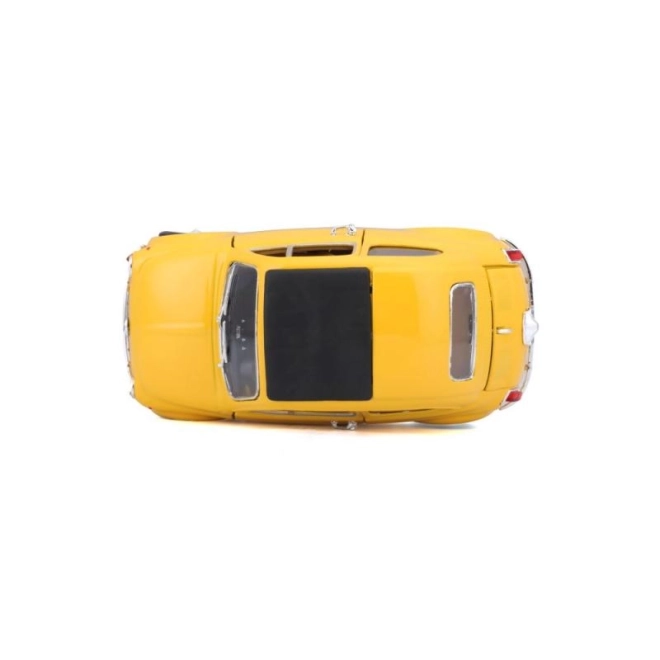 Model Bburago samochodu Fiat 500 F 1965 żółty 1:24