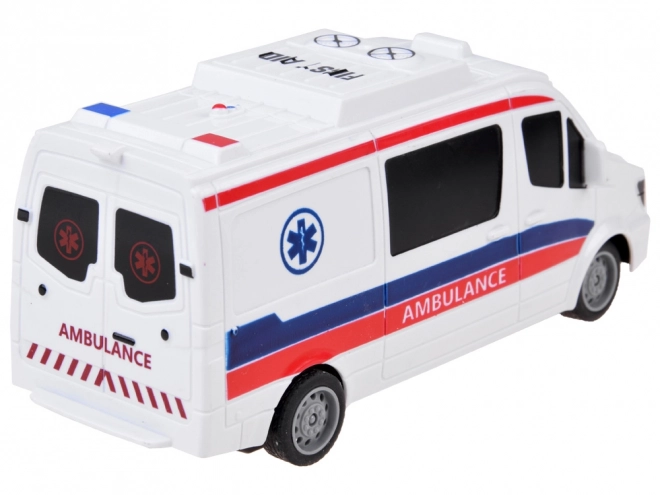 Auto na zdalne sterowanie - karetka