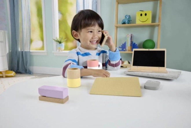 Fisher-Price drewniany zestaw home office dla dzieci (9 elementów)