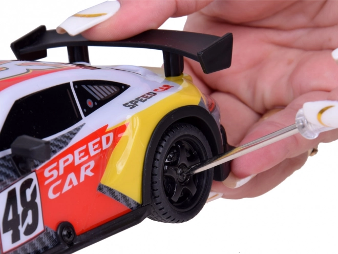 Super auto driftujące na zdalne sterowanie