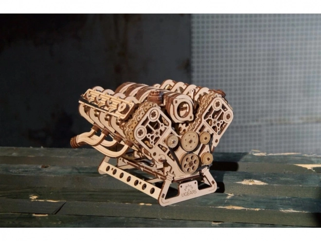 Ugears 3D drewniane puzzle silnik V8