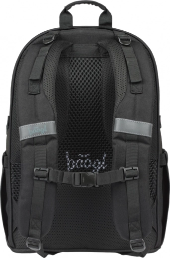 Ergonomiczne plecy i lekka konstrukcja