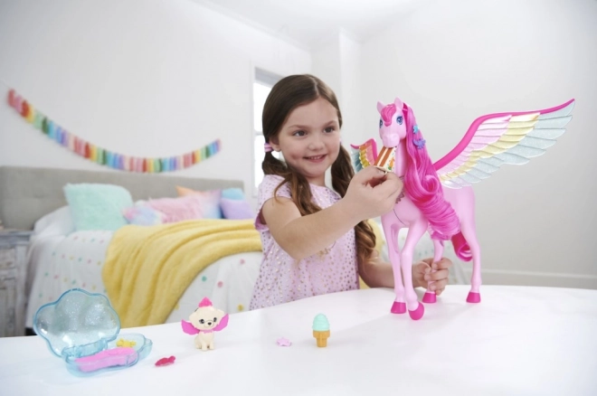 Figurka Barbie magiczny Pegaz ze światłami i dźwiękami