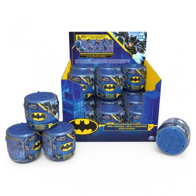 FIGURKI BATMAN 5cm W BECZCE