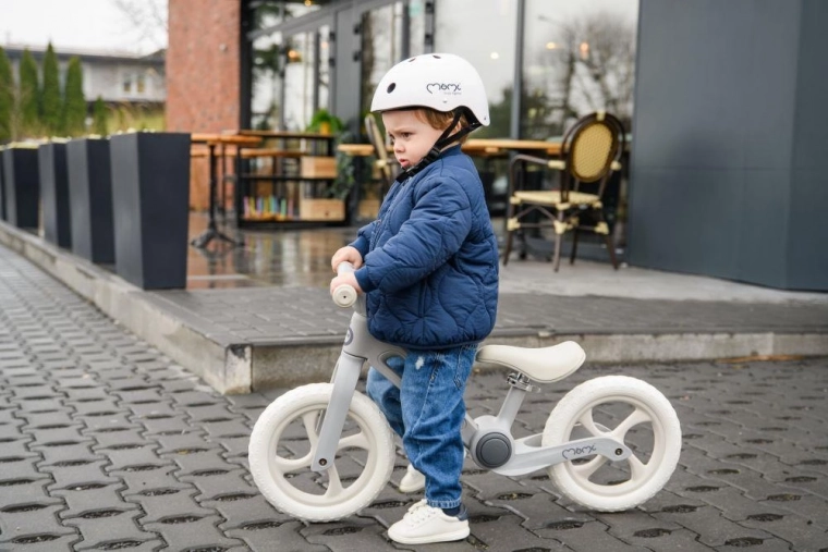 Lekka i wytrzymała rama nylonowa