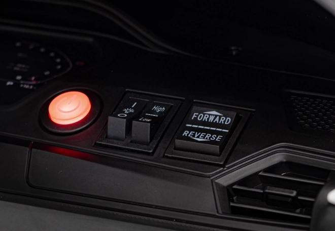 BMW M4 Pojazd Biały – Biały