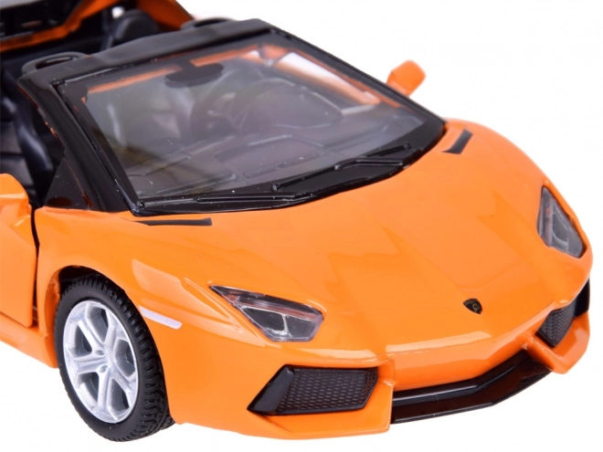 Metalowy model samochodu Lamborghini Aventador Roadster 1:32 interaktywny
