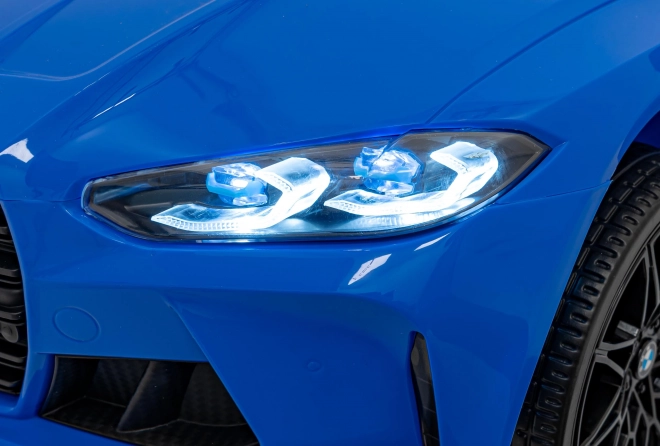 BMW M4 Pojazd Biały – Niebieski