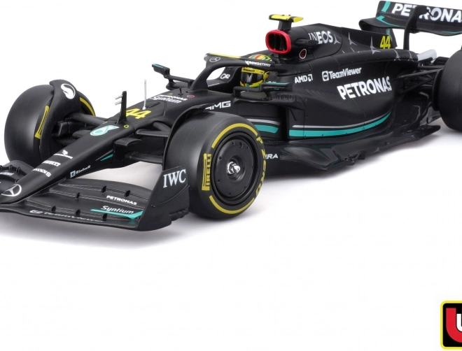 Model Formuły 1 Bburago Mercedes-AMG Petronas W14