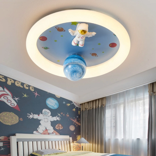 Ściemnialna lampa sufitowa LED dla dzieci z astronautą
