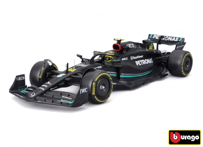Model Formuły 1 Bburago Mercedes-AMG Petronas W14