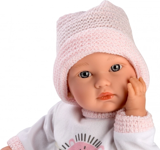 Delikatny winyl i miękkie ciałko do przytulania