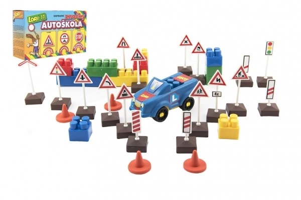 Zestaw LORI 11 Szkoła jazdy znaki drogowe 16szt+2 pachołki+auto plastikowe w pudełku 22x13x6cm