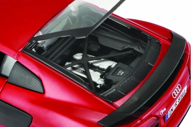 Model metalowego samochodu Audi R8 V10 Plus 1:25 do złożenia