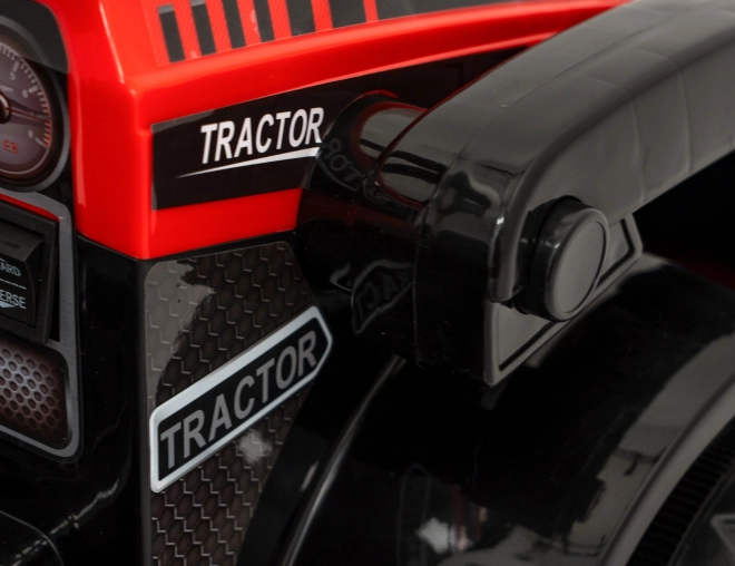 Dziecięcy traktor elektryczny z lemieszem – Czerwony