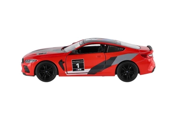 Samochód Kinsmart BMW M8 Competition Coupé 1:38 metal/plast 12,5cm 4 kolory na napęd wsteczny 12 sztuk w pudełku