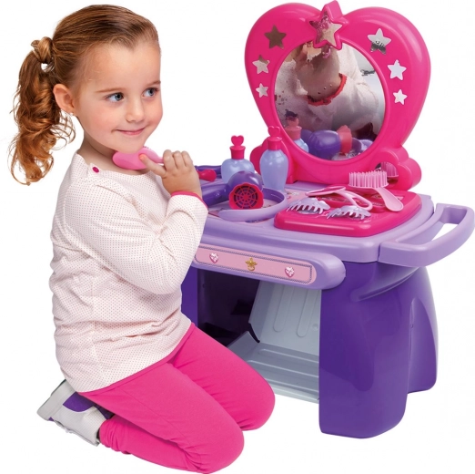 Bogate akcesoria do realistycznej zabawy