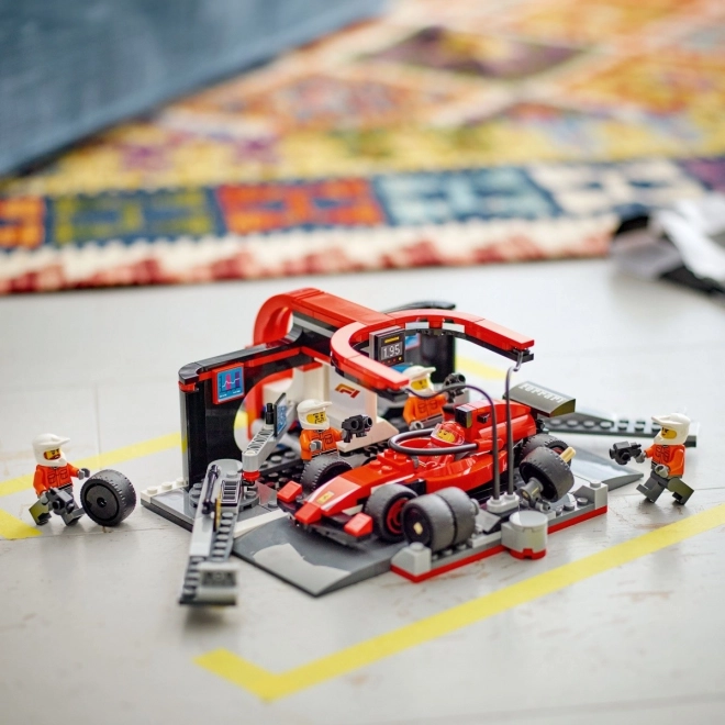 LEGO City 60443 Stacja Pit-Stop F1 z mechanikami i samochodem Ferrari