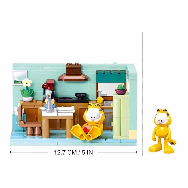 Sluban Garfield w kuchni