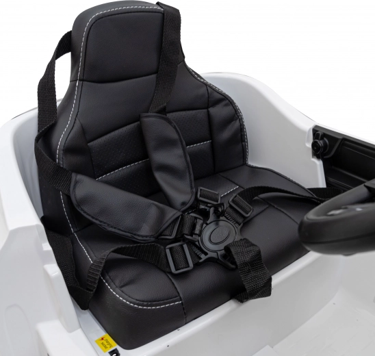 Bezpieczna jazda z 5‑punktowymi pasami i zdalnym STOP