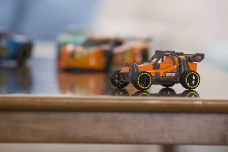 Światło i dźwięk na baterie