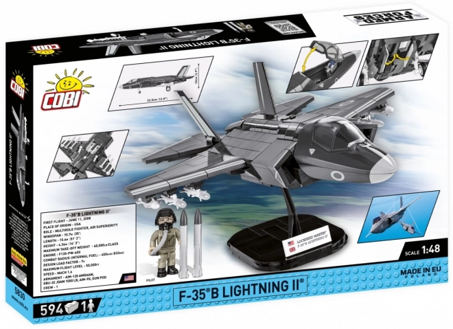 Model bojowego samolotu F-35B Lightning II z klocków