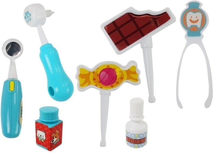 Świecące lusterko i realistyczne narzędzia