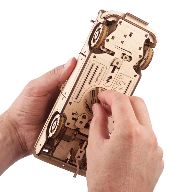 Ugears 3D drewniana mechaniczna układanka Harry Potter Latający Ford Anglia