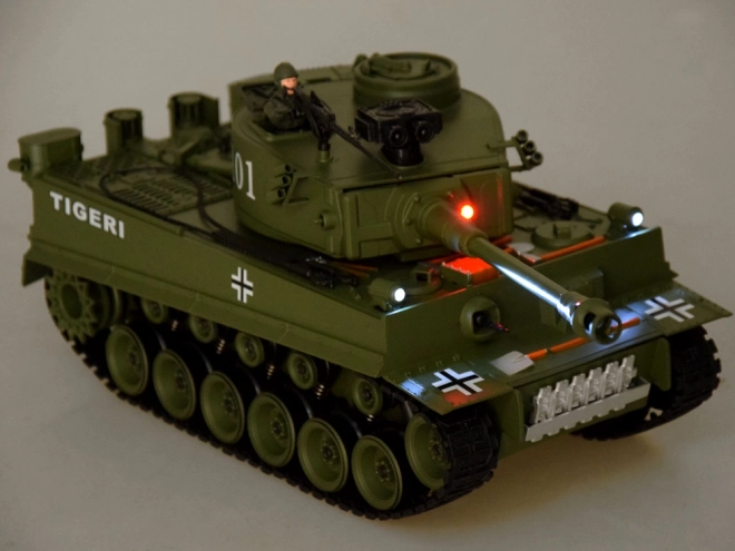 Duży niemiecki Tygrys 45cm na zdalne sterowanie RC0252ZI