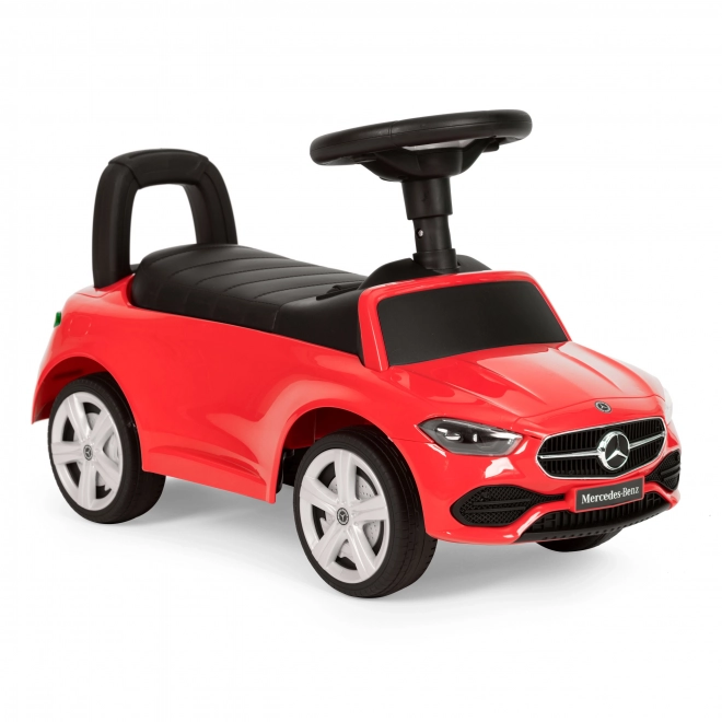 Samochód Mercedes C CLASS interaktywny volant brzmi czerwono