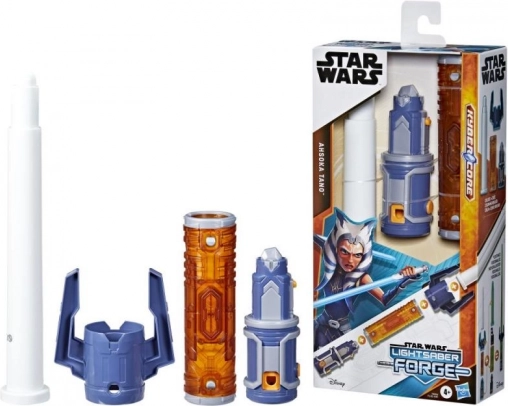 Star Wars miecz świetlny Ahsoki – podstawowy Kyber Forge