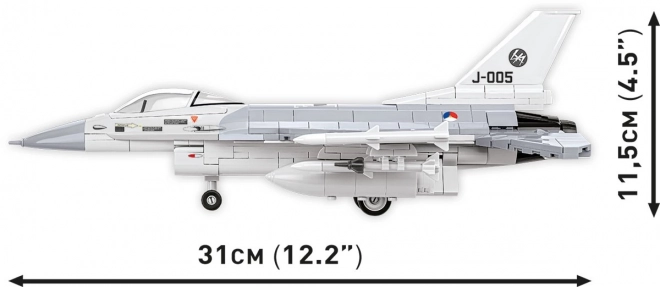 Zestaw konstrukcyjny F-16 AM Fighting Falcon