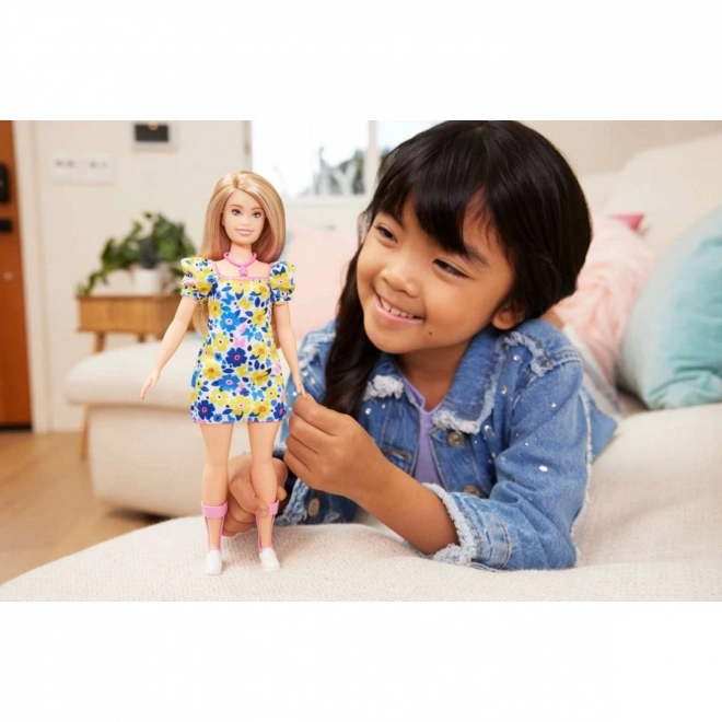 Barbie Fashionistas lalka z zespołem Downa